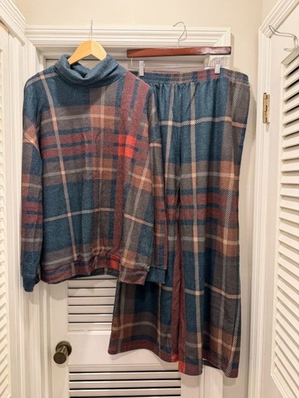 STYLEWE Women’s XXL Plaid Turtleneck Top and Pant Suit Set 2XL
